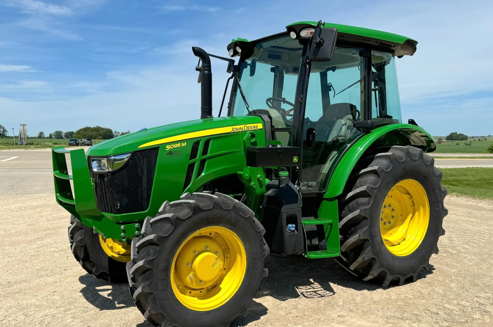 2023 John Deere 5095M MFWD